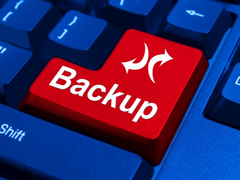 Como Escolher entre Backup em Nuvem, Backup Local ou Híbrido para sua Empresa